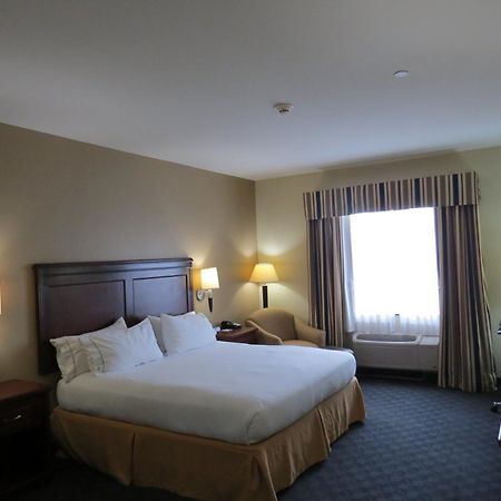 Holiday Inn Express Hotel & Suites Pampa By Ihg Eksteriør billede