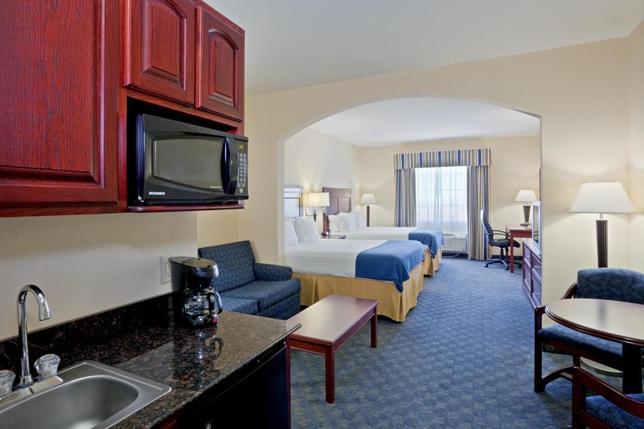 Holiday Inn Express Hotel & Suites Pampa By Ihg Værelse billede