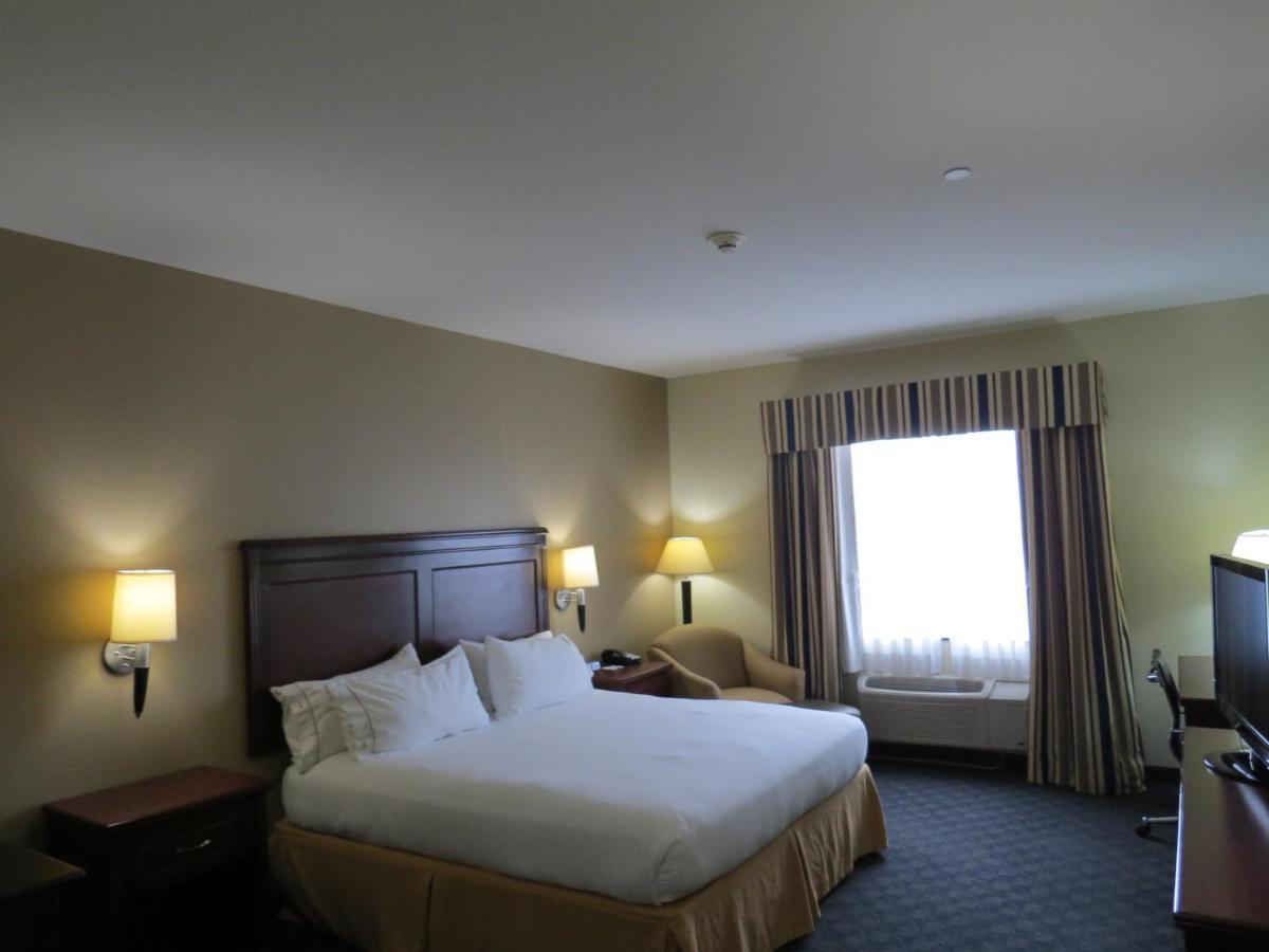 Holiday Inn Express Hotel & Suites Pampa By Ihg Eksteriør billede