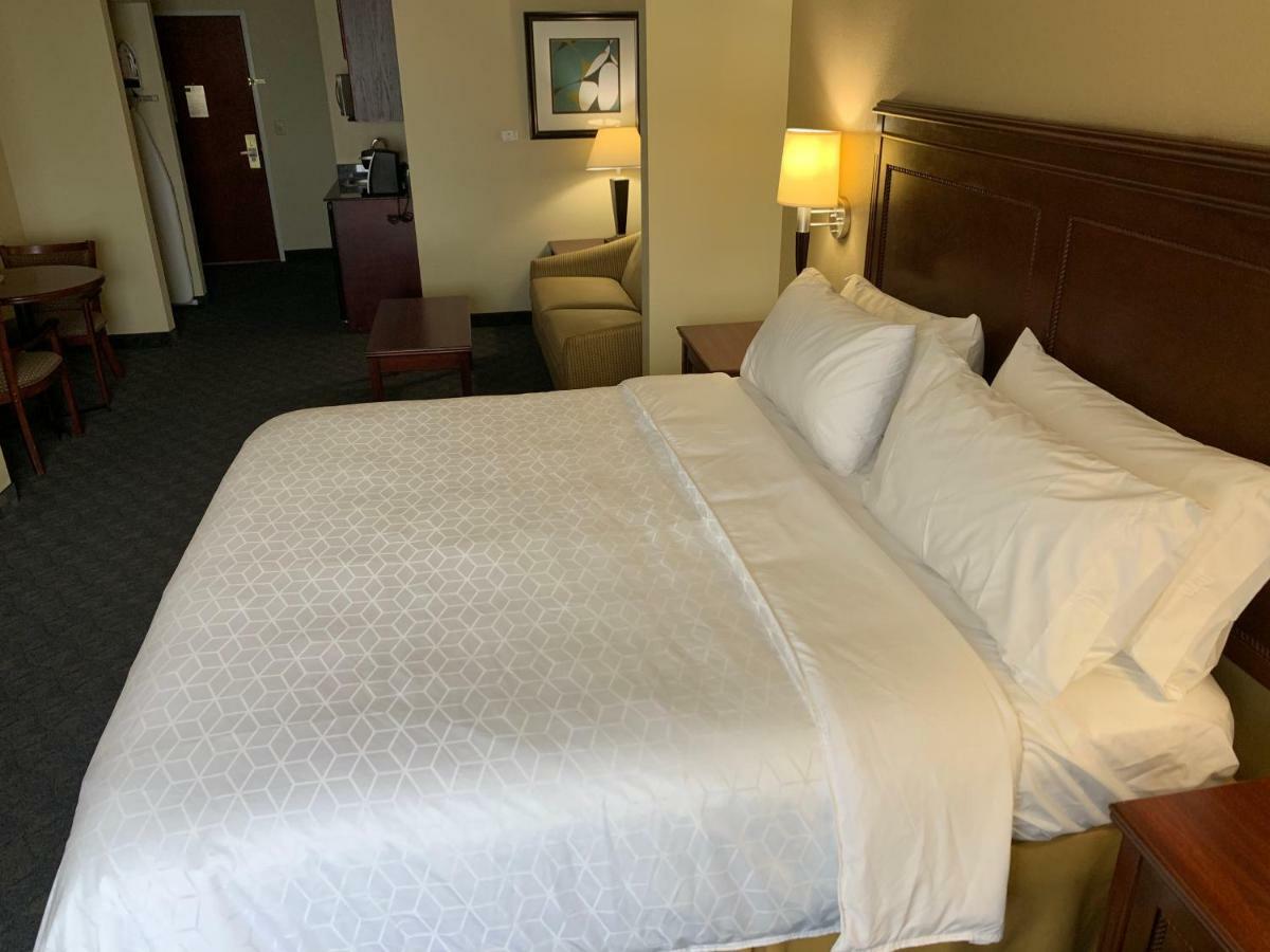 Holiday Inn Express Hotel & Suites Pampa By Ihg Eksteriør billede