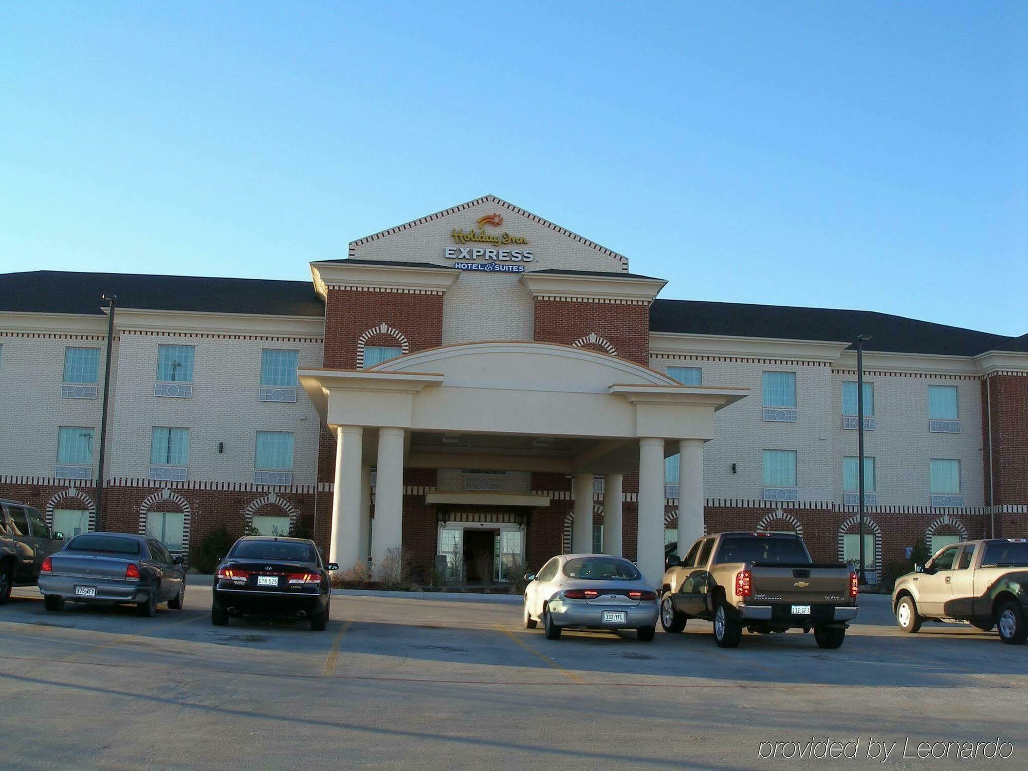 Holiday Inn Express Hotel & Suites Pampa By Ihg Eksteriør billede
