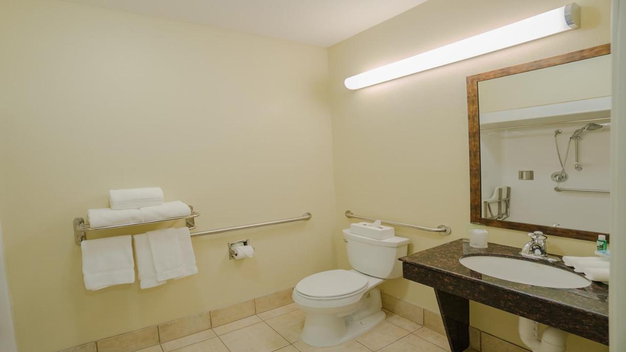 Holiday Inn Express Hotel & Suites Pampa By Ihg Eksteriør billede